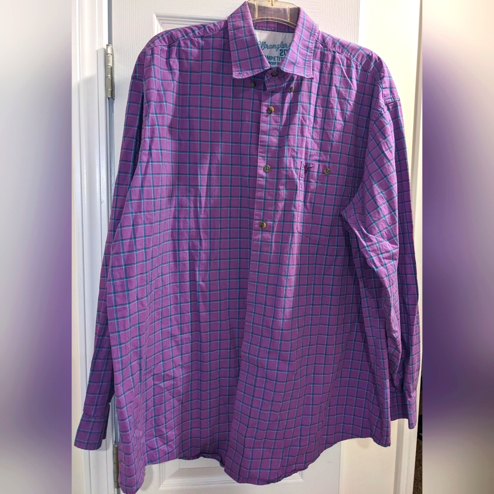 Wrangler 20X Competition Advanced Comfort Men's Purple and Blue Plaid Shirt